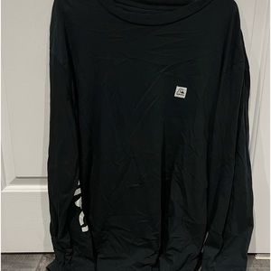 Men’s QuikSilver Long Sleeve